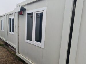 VDU 287 Geïsoleerde unit 6m x 2,4m