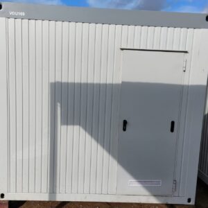 VDU 169 6m x 3m , 4 douches + grote boiler 3.750,00 euro