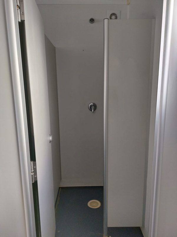 VDU 169 6m x 3m , 4 douches + grote boiler - Afbeelding 6